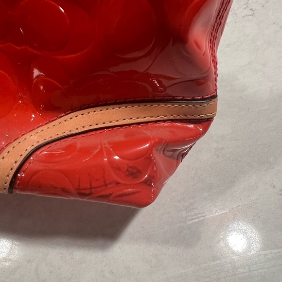 Coach purse - Picture 3 of 6